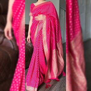 Magenta Pink Saree NEGOTIABLE